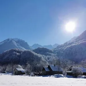 Appartement Magnifiques , T2 Ou Studio, Dans Village De Montagne Face Aux Thermes, Aulus-les-Bains